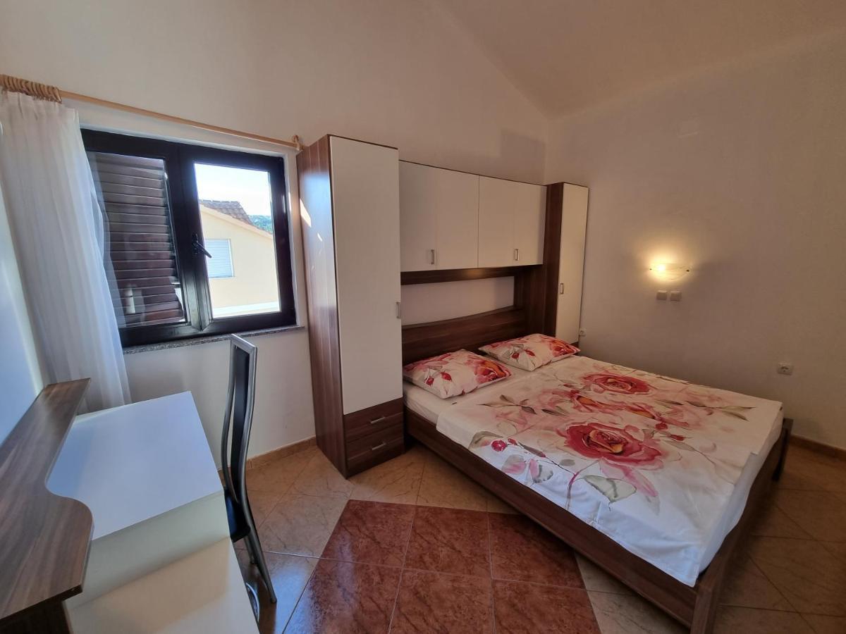 Apartment Grbac Barbat na Rabu Extérieur photo